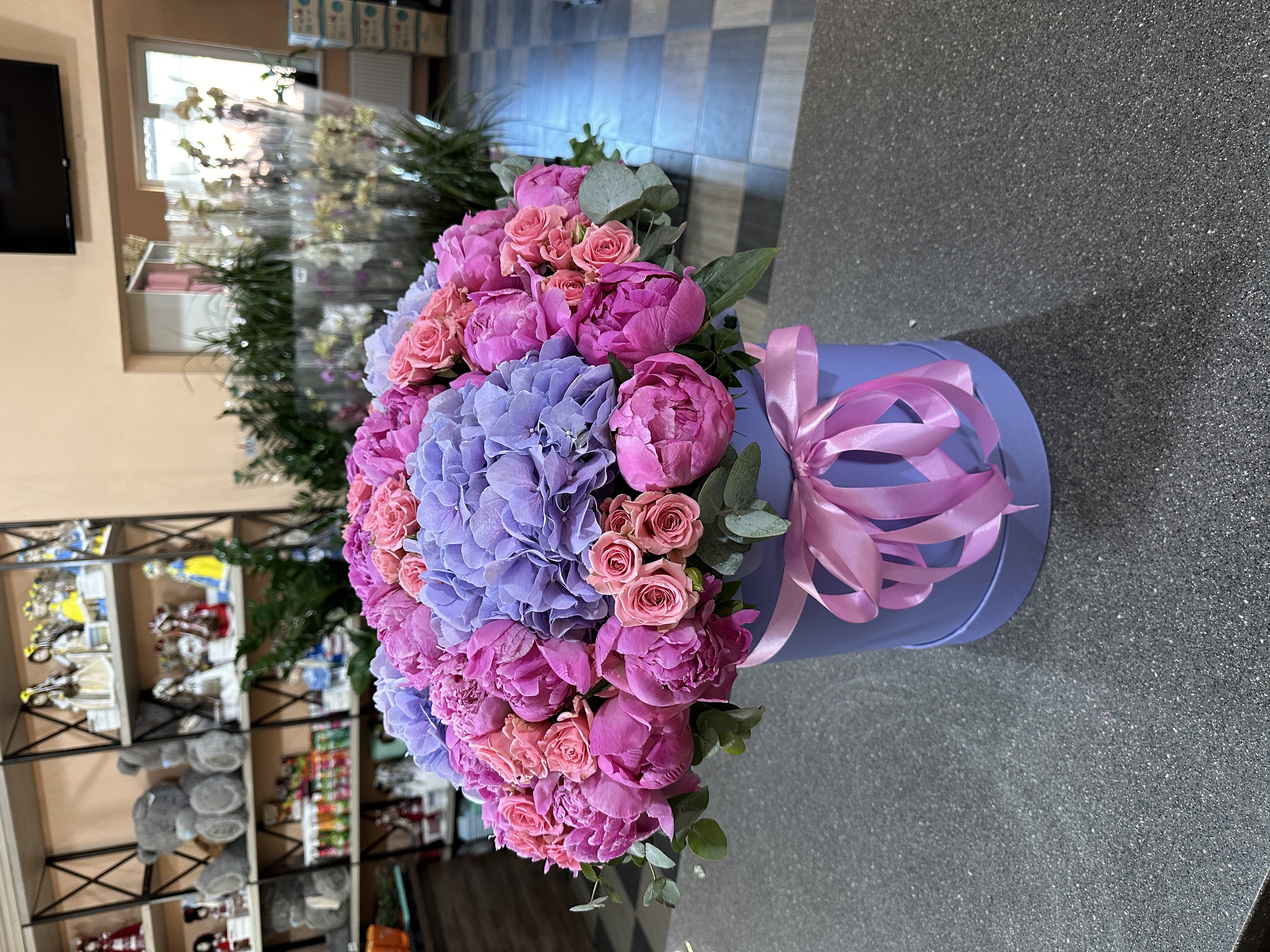 Квітковий бокс Мілка