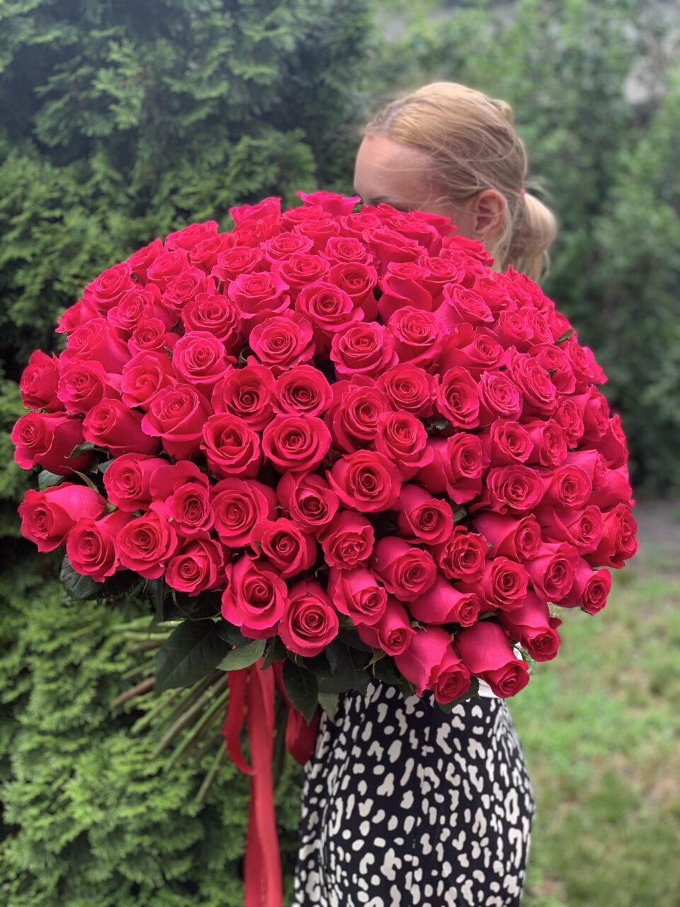 101 рожева Голландська троянда