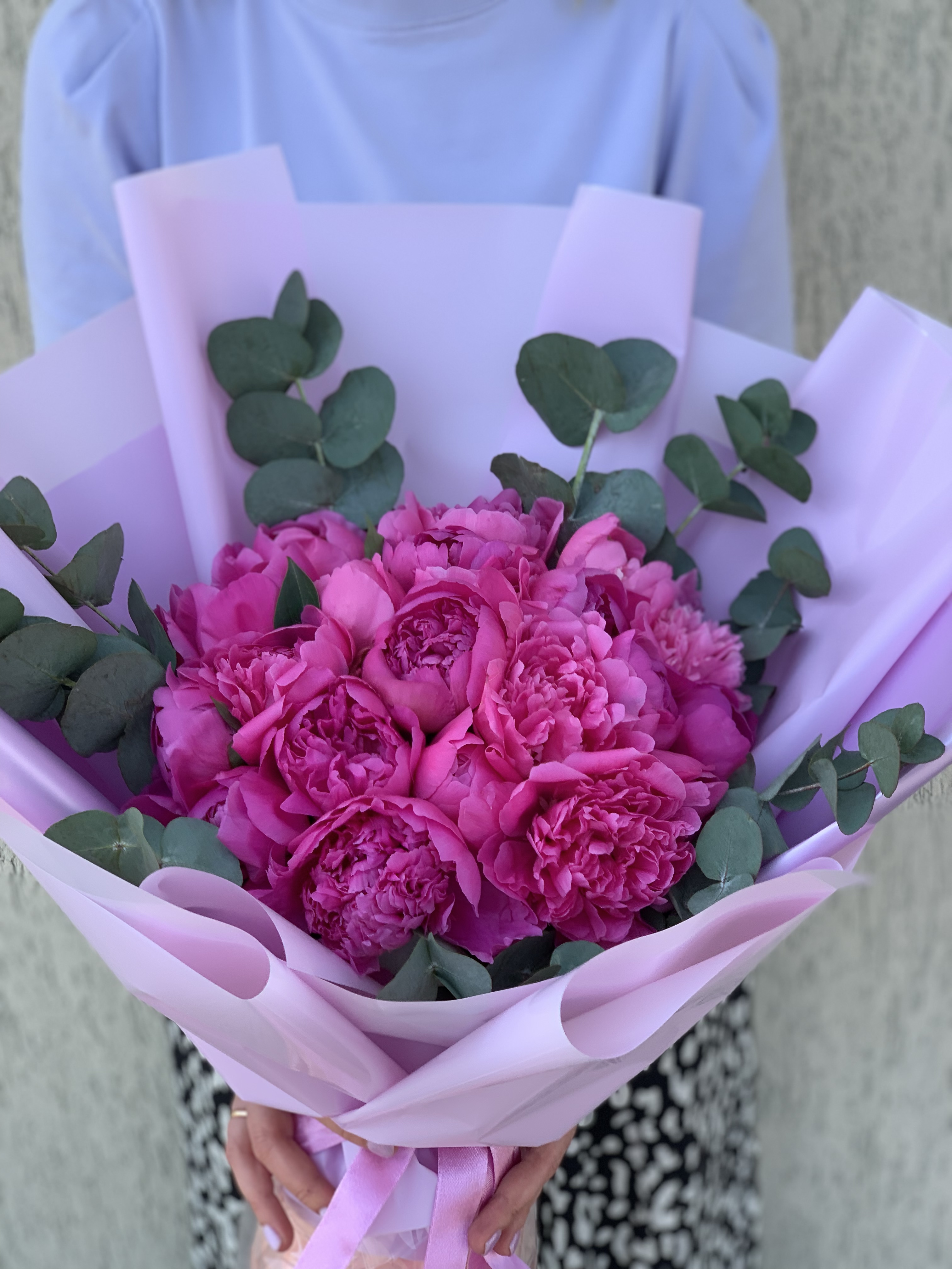 Букет із рожевих півоній  ( 19 штук )